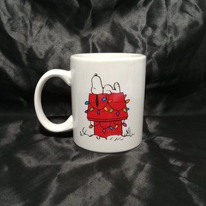 Snoopy Christmas Peanuts Festive Mug